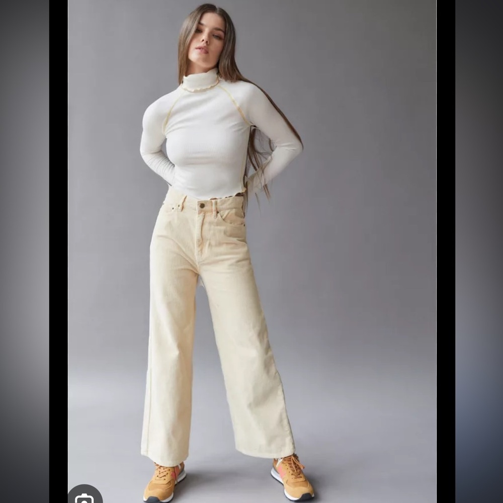 BDG high and wide corduroy pant